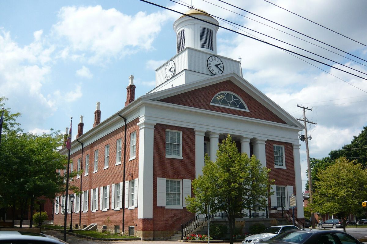 Bedford County Courthouse on South Juliana Street in Bedford, PA